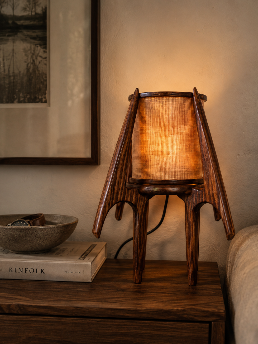 Fire Fly Halo Mid Century Modern Table Lamp